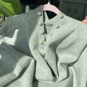 NEW GLAM HOODIE W PEARLS